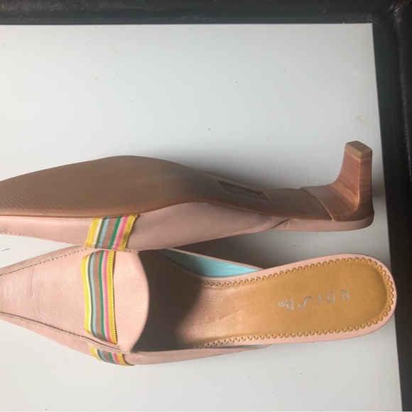 ❤️❤️Vintage Unisa Kitten Heels, Size 11 - Picture 2 of 3